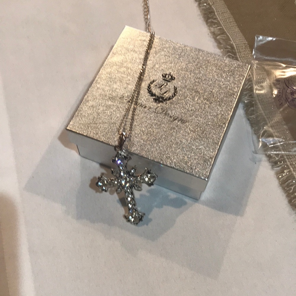Premier Designs jewelry necklace